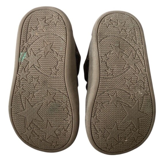 Carters Toddler Boy Size 5 Brown Closed Toe Sandals, Summer - Picture 6 of 7